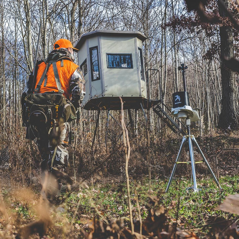 Load image into Gallery viewer, KestrelMet 6000 Food Plot Weather Station
